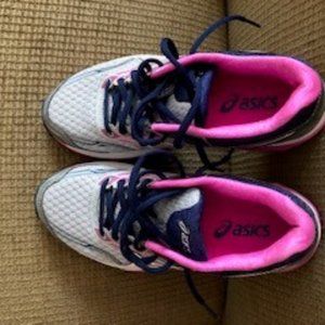 Asics Sneakers